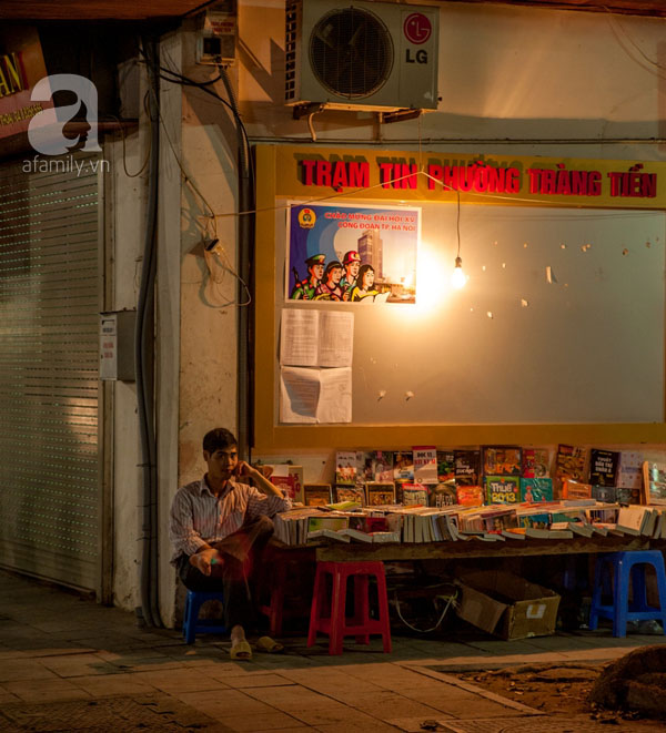 chợ sách đêm